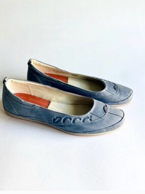Ecco Grey Blue Leather Rubber Outsole Flats size EUR 41, US 10.5